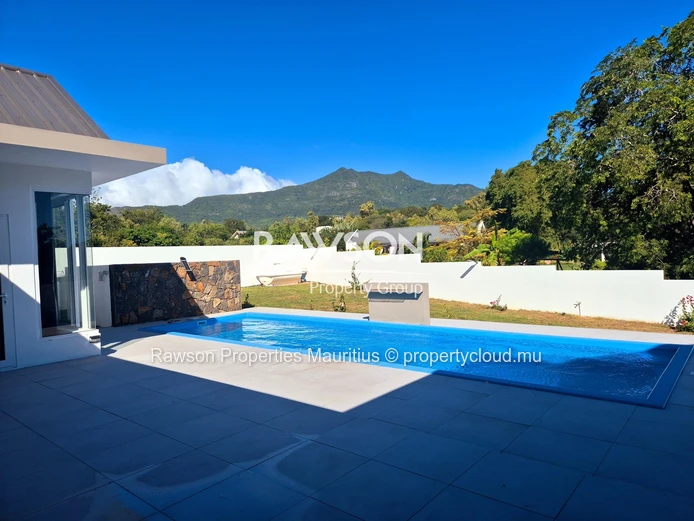 Modern 4-Bedroom Villa for Rent in a Private Gated Estate