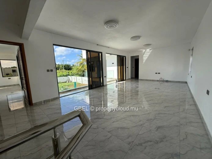 House For Rent – Bain Boeuf 
