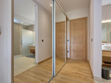 4 Bedroom Apartment