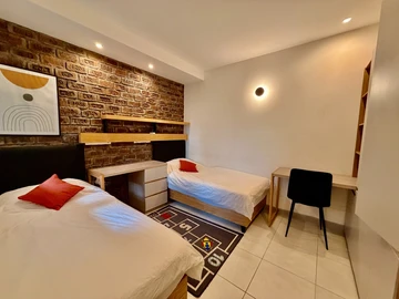 2 Bedroom Apartment