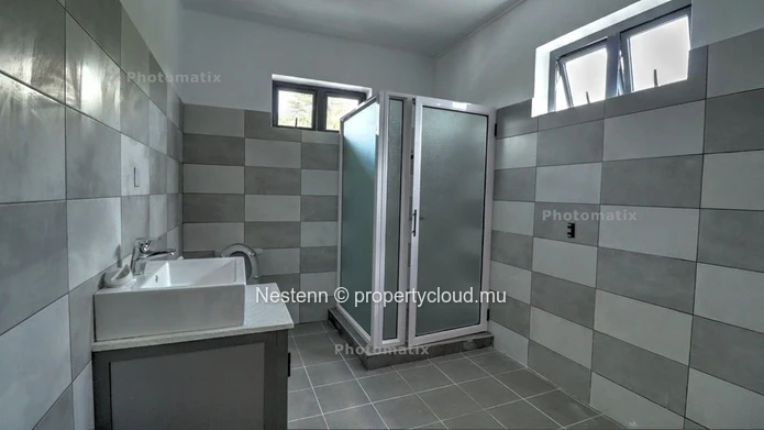 Appartement meublé de 3 chambres 