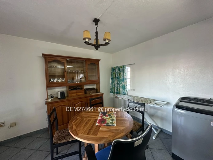 2-Bedroom Apartment for Rent – Curepipe