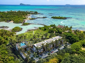 Luxury Units Overlooking The Picturesque Northern Islands