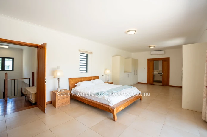 Villa d'exception 5 chambres avec piscine à Rivière Noire
