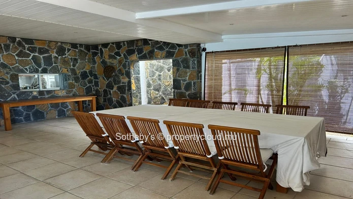 Beachfront Cottage