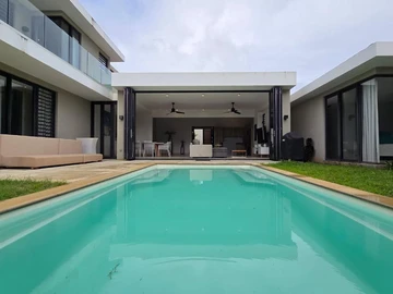4 Bedroom Villa