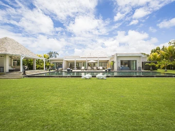 4 Bedroom Villa
