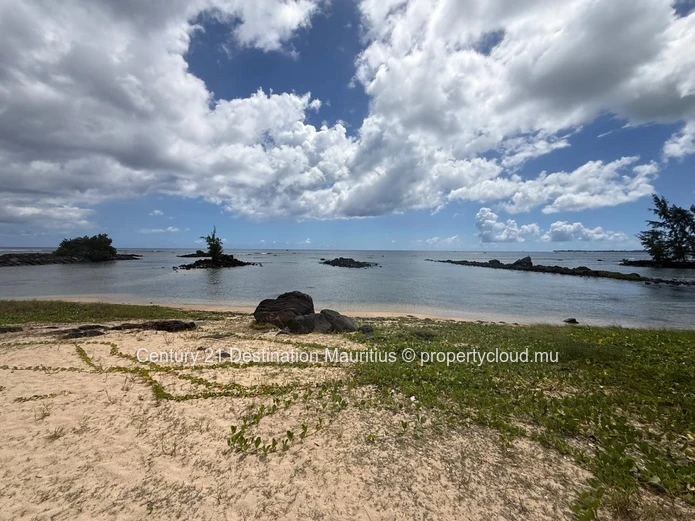 Beachfront Living with Investment Appeal