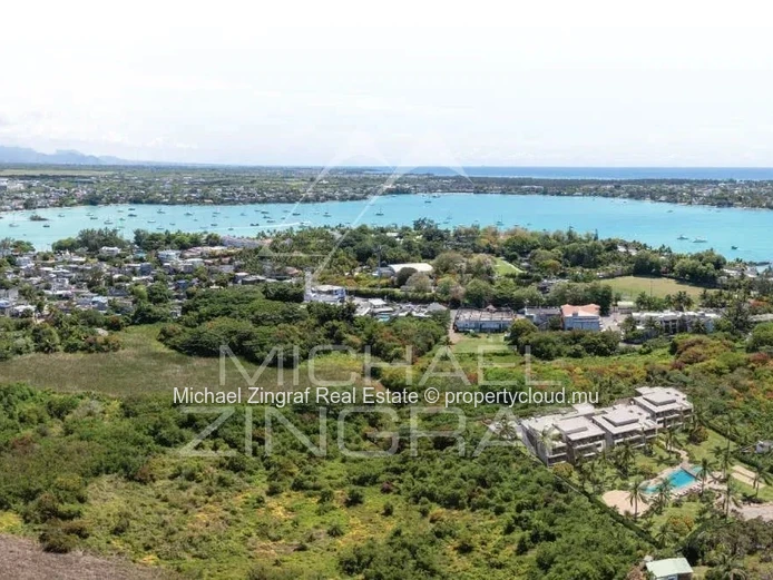 Mauritius – Contemporary 3-Bedroom Apartment  in Grand Bay