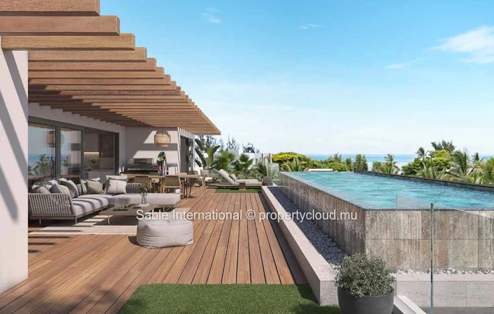 Appartement R+2 à vendre à Péreybère, 164m², 3 chambres, piscine commune, proche de la mer et des commodités.