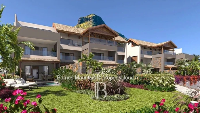 TAMARIN - Beachfront Duplex - 3 Bedrooms