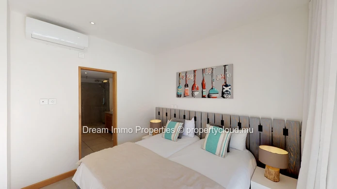 3-bedroom villa in an estate between the sea and the mountains in Black River - Mauritius