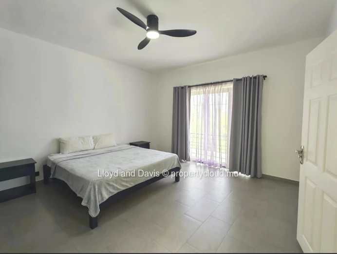 4-Bedroom En-Suite Villa with Private Swimming Pool