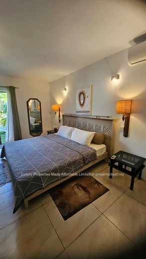 Villa La Gaulette 3 Bedrooms Mur13. 9Million