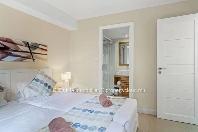 Appartement à vendre à Trou aux Biches, 111m², 2 chambres, piscine commune, Prix Rs.