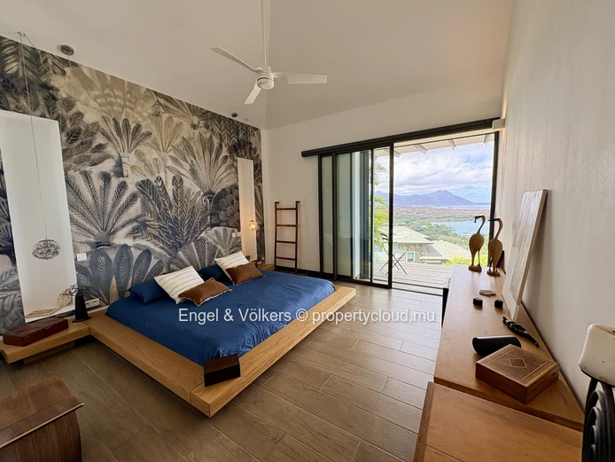 FOR SALE - Exceptional Private Villa with Uninterrupted Panoramic Views in Black River