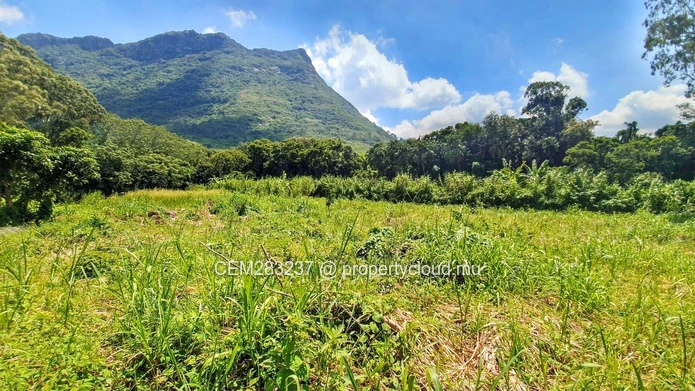Land For Sale in Chantenay, Moka