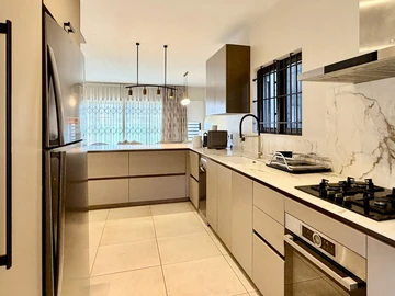 3 Bedroom Townhouse, Duplex