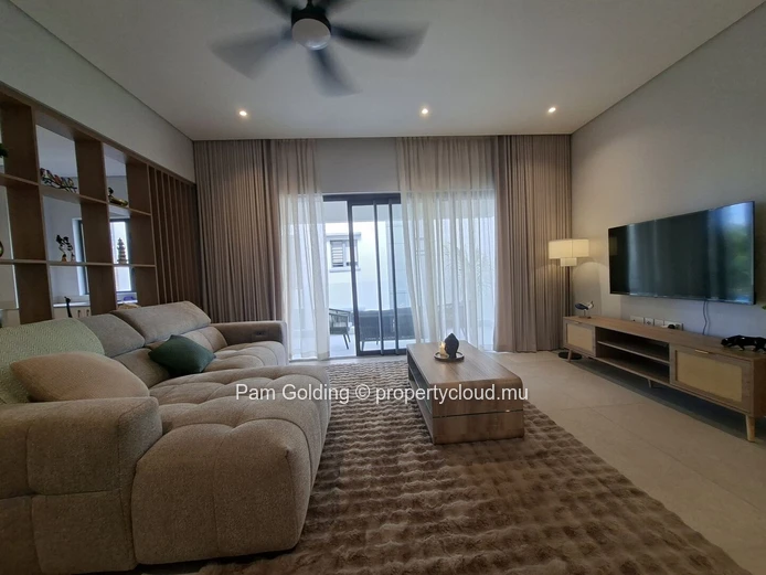Brand New 2-Bedroom Apartment for Rent in Pereybere – Modern Comfort in a Prime Coastal Location