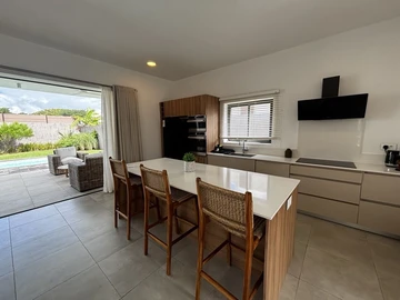 4 Bedroom Villa