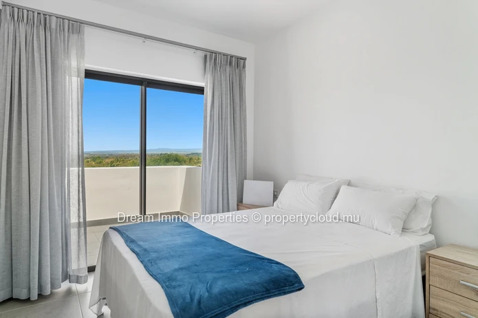 Penthouse d'exception de 3 chambres en suite avec vue panoramique sur la mer à St Antoine Private Residences – Île Ma...