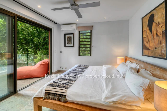 Contemporary Apartment Sea View