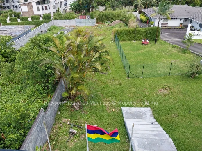5,000m² Building For Sale in Curepipe