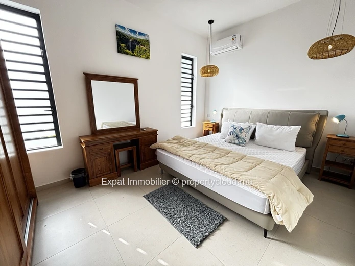 Contemporary 3-Bedroom Ground-Floor Apartment Just A Few Steps From The Sea – Trou Aux Biches