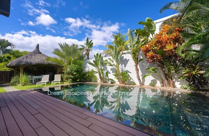 Exceptional Villa in Mont Choisy Smart City - Luxury, Serenity, and Comfort