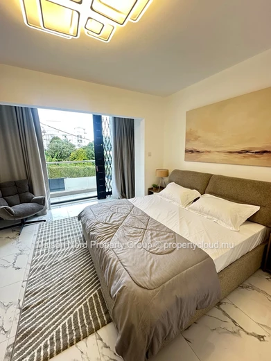 Furnished House with Pool in the Center of Quatre-Bornes