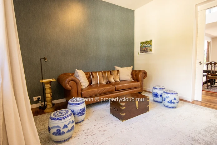 Modern triplex villa with 4 bedrooms