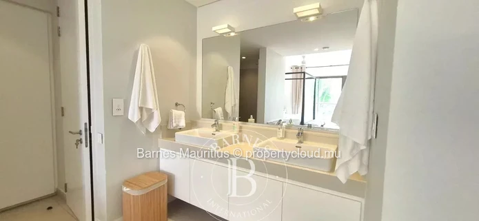 GRAND BAIE - Ultra-Luxury Penthouse - 3 Bedrooms