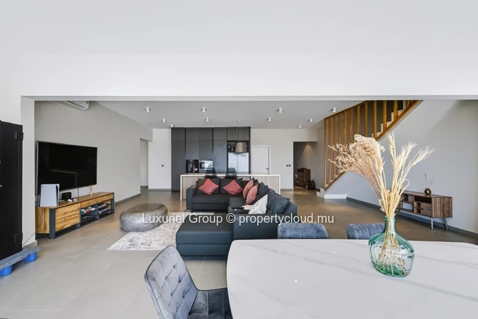 Appartement d’exception avec rooftop privé et piscine – Grand Baie