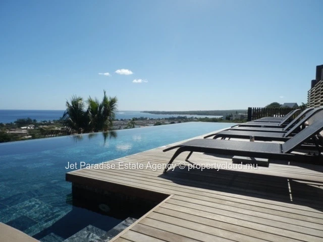 Appartement moderne 2 chambres vue mer
