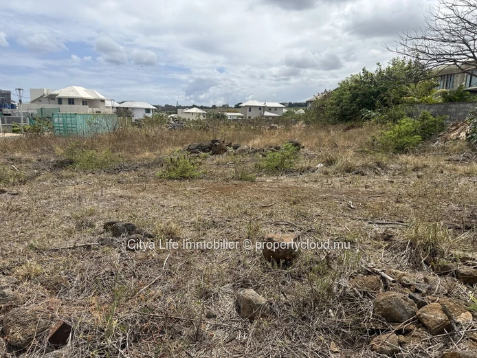 Beautiful Residential Land for Sale – Flic en Flac