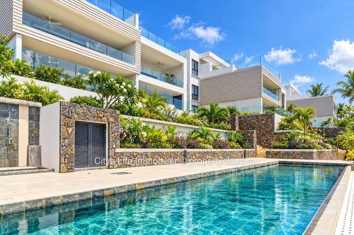 Appartement meublé 3 chambres avec piscine à louer à Grand Gaube