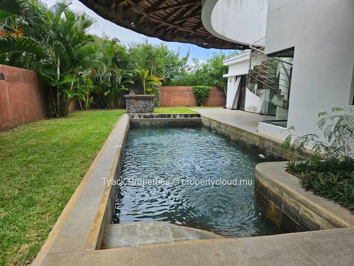 Exclusive 3-Bedroom RES Villa for Sale in Pointe aux Piments