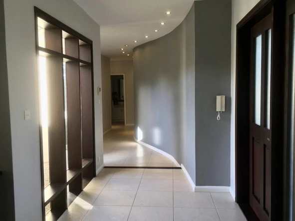 A bright family house for rental in Black River.