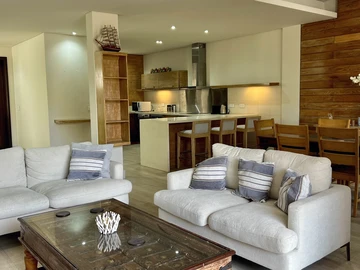 3 Bedroom Townhouse, Duplex
