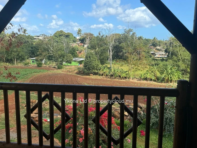 Commercial Land For Sale In Calebasses