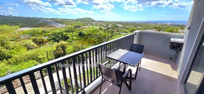 Stunning semi furnished and equipped first-floor apartment of 92 m² located in a residence at Sorèze