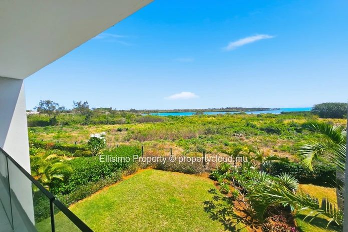 2-Bedroom En-Suite Apartment – 1st Floor 