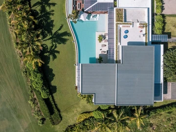 5 Bedroom Villa