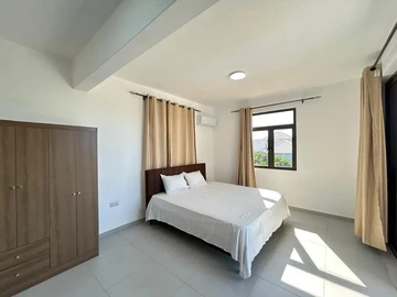 4 Bedroom Villa