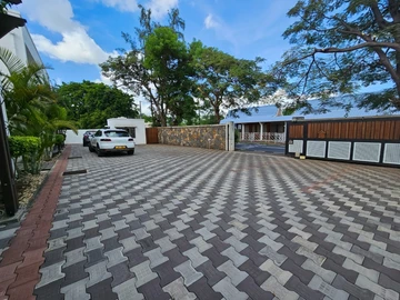 Townhouse, Duplex de 3 Chambres