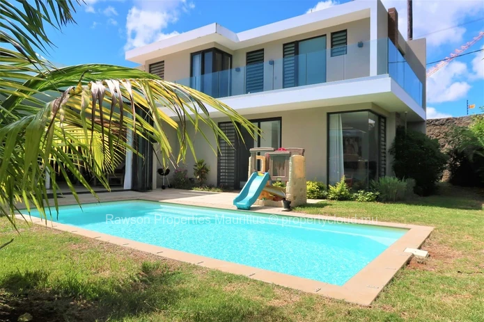 Villa In An Estate