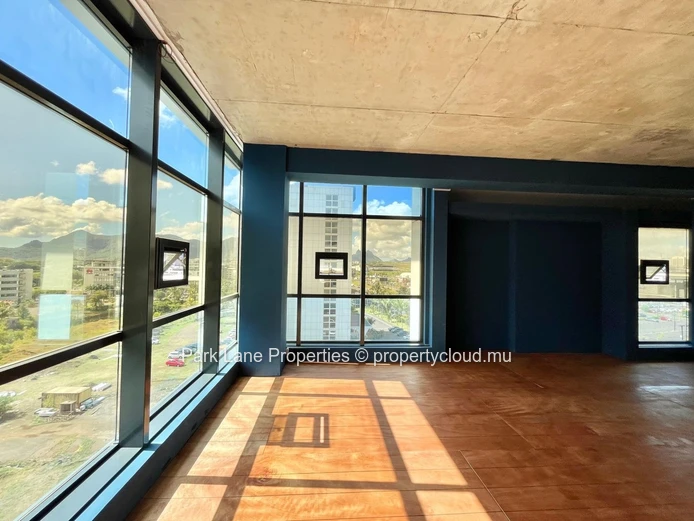 Prime Office Space Available in Ebene 