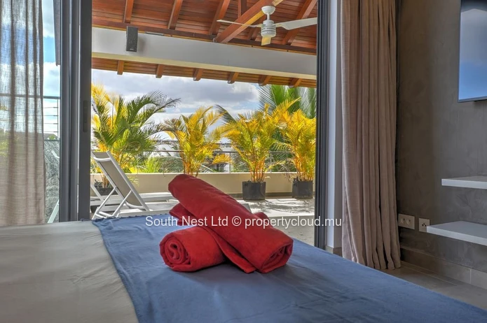 Art de Vivre d'Exception à Mont Choisy – Superbe Penthouse Meublé de 3 Chambres
