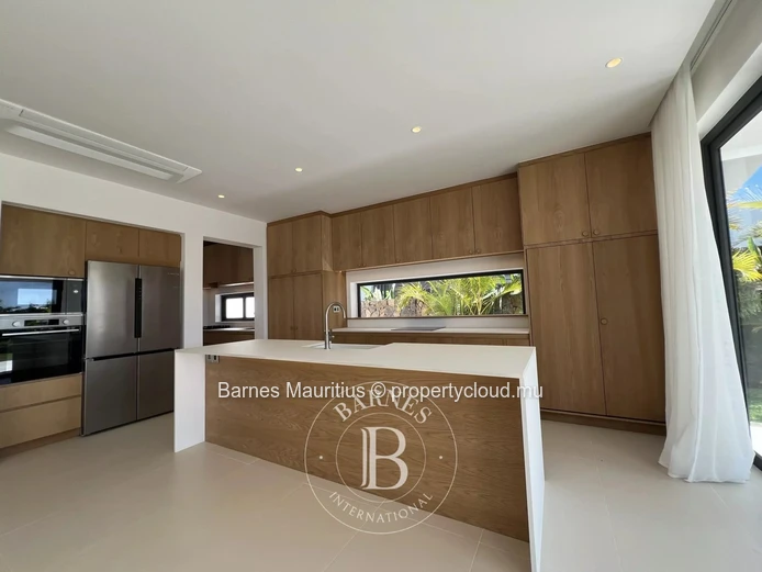 AZURI RESORT - Villa contemporaine de 4 chambres