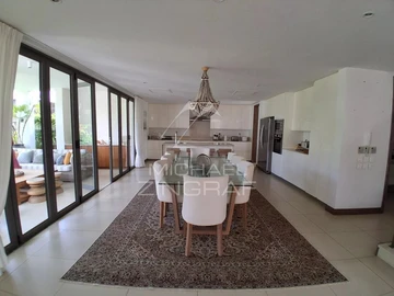 Villa de 4 Chambres